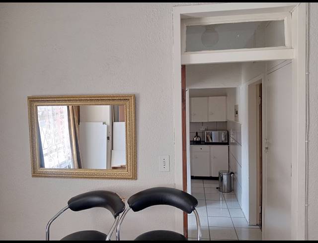 2 BEDROOM SECTIONAL TITLE FOR SALE IN PARKDENE